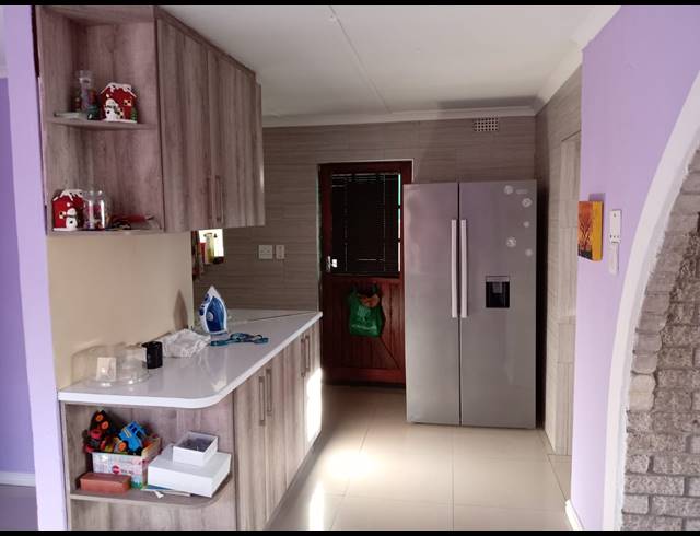 3 BEDROOM FREESTANDING FOR SALE IN BEACON VALLEY